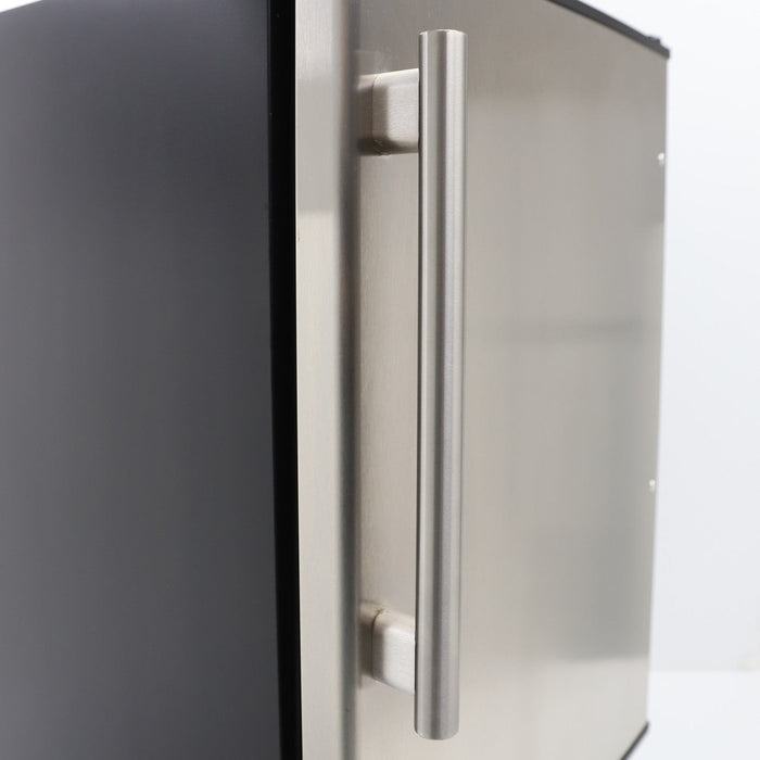 Maxx Ice Countertop or Built-In Ice Maker, 15 lbs, Crescent Cube, Black w/Stainless Steel Door